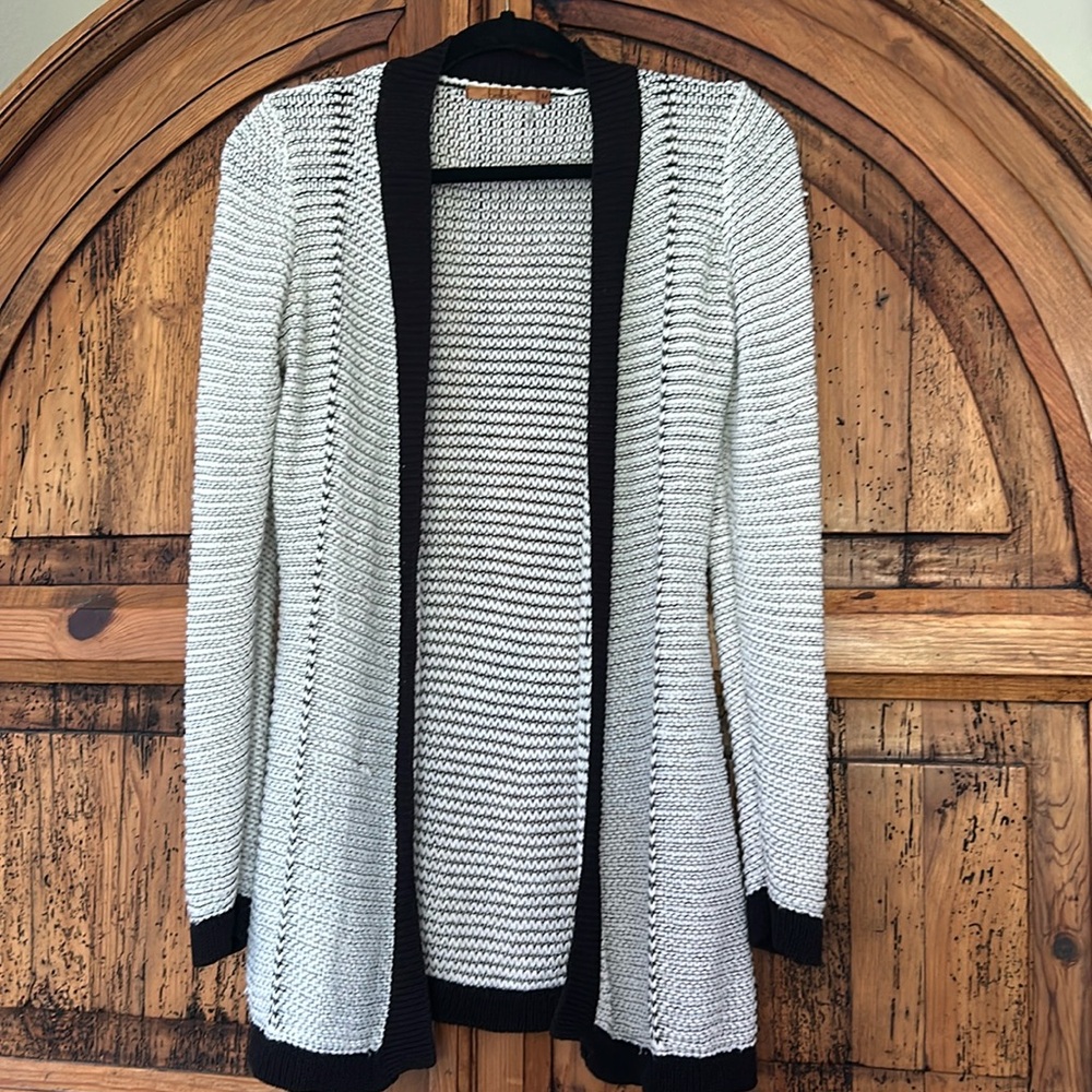 Belldini Black & White Knit Long Sleeve Cardigan Unique Modern Classic Sweater
